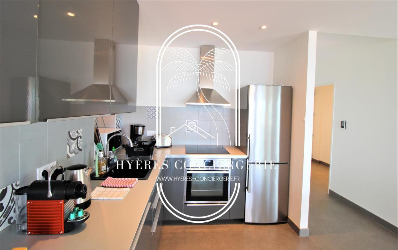 Villa Antoine Appartement Rdj Vue Mer Clim Wifi Parking Plage 50M La Garonne Le Pradet Exterior photo