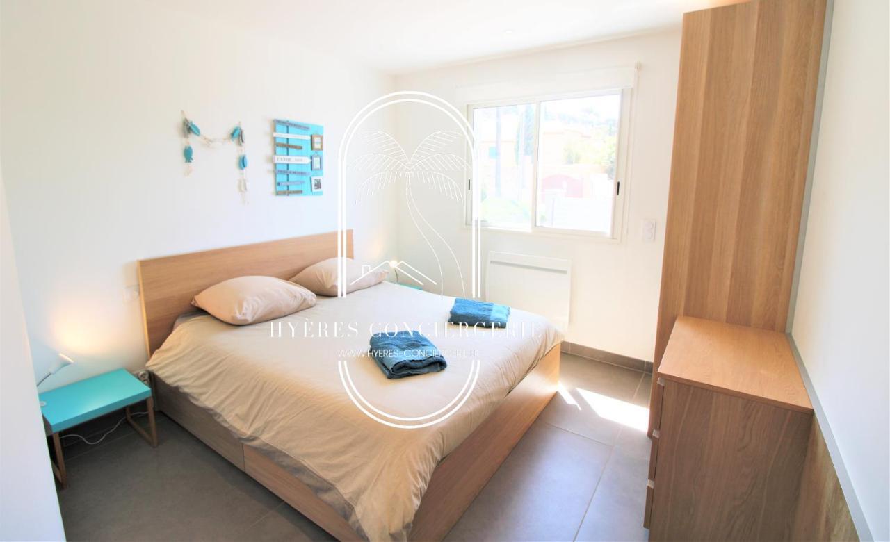Villa Antoine Appartement Rdj Vue Mer Clim Wifi Parking Plage 50M La Garonne Le Pradet Exterior photo